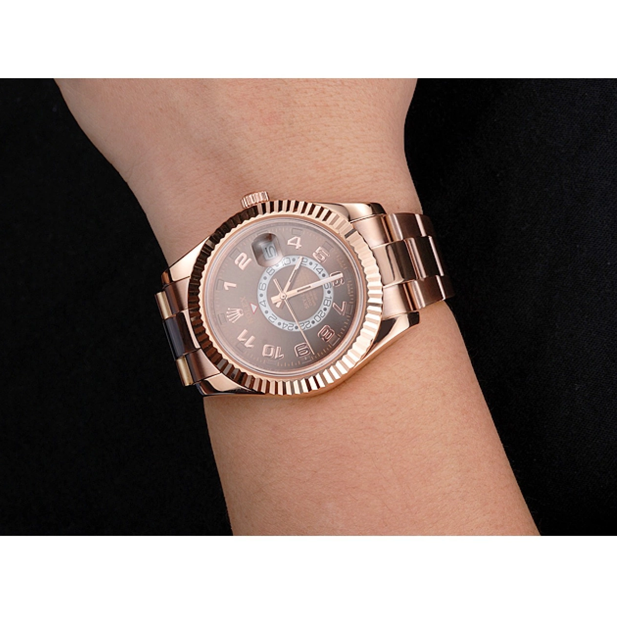 AAA replica watch Brown Case Rose Dweller Gold Dial Rolex Ad Sky Bracelet 0629